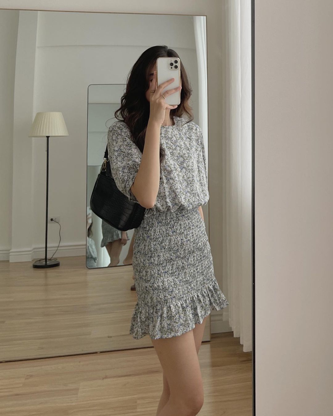 Loạt váy hoa giá rẻ cực xinh các shop mới về, chỉ từ 200k là tậu được rồi chị em ơi! - Ảnh 2. Loạt váy hoa giá rẻ cực xinh các shop mới về, chỉ từ 200k là tậu được rồi chị em ơi! - Ảnh 2.