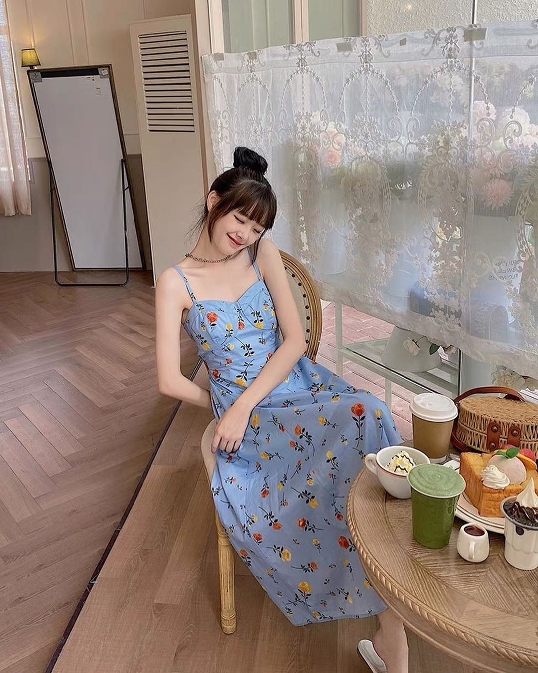 Loạt váy hoa giá rẻ cực xinh các shop mới về, chỉ từ 200k là tậu được rồi chị em ơi! - Ảnh 5. Loạt váy hoa giá rẻ cực xinh các shop mới về, chỉ từ 200k là tậu được rồi chị em ơi! - Ảnh 5.