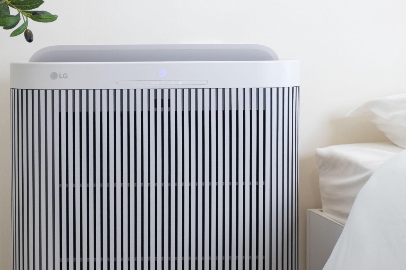 LG PuriCare WallFit