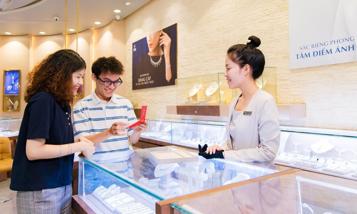 Công ty Cổ phần Vàng bạc Đá quý Phú Nhuận (PNJ)