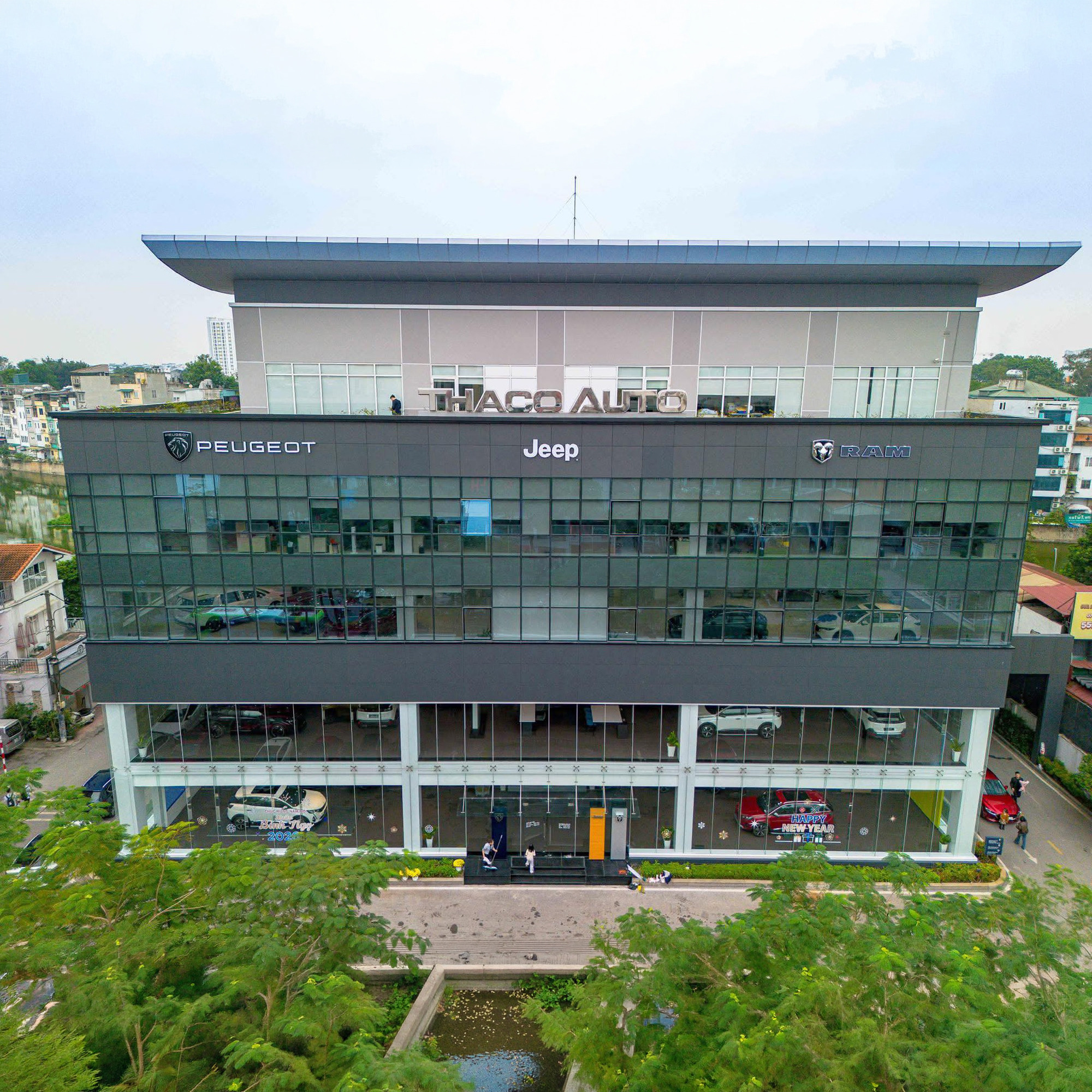 THACO Auto Triển khai mô hình Stellantis Brand House tại Việt Nam