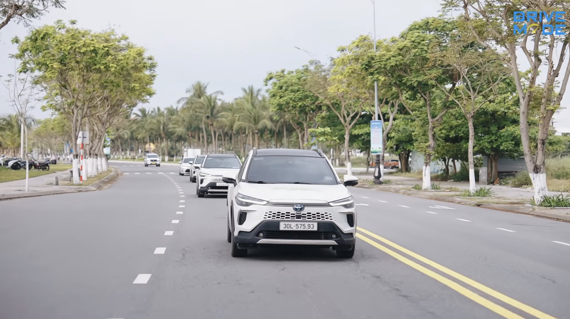 Drive Mode VN – Hơn 700km cùng Toyota Corolla Cross HEV khi giá xăng gần 30k/lít và cái kết