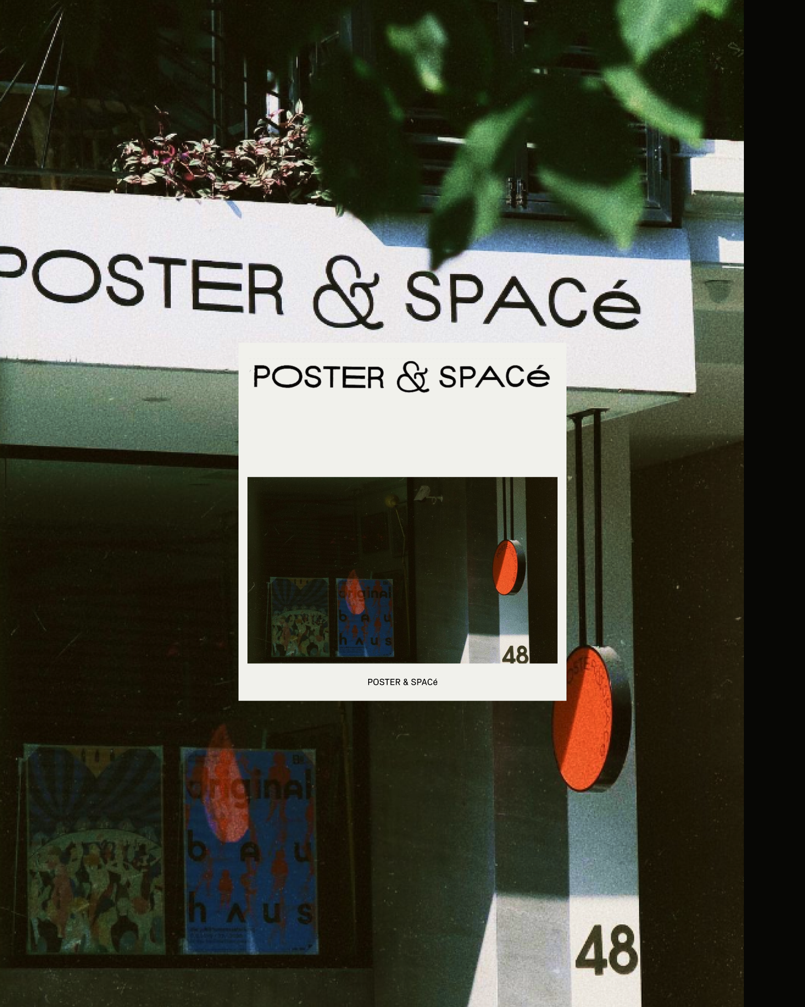 Cửa hàng Poster và tranh nghệ thuật đầy sáng tạo, đậm chất hiện đại ở Hà Nội