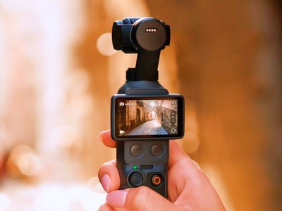 DJI Osmo Pocket 4