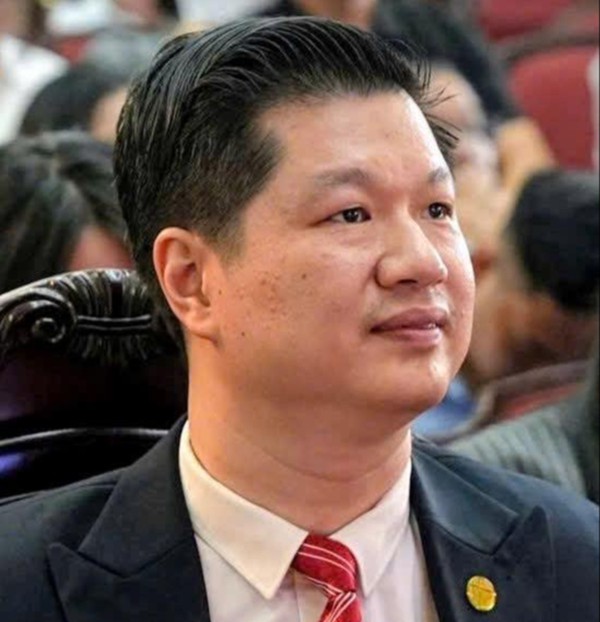 PGS.TS Lê Hoàng Sơn