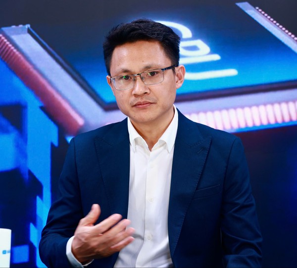 TS Võ Xuân Hoài 